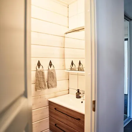 Cozy First Floor With Beautiful River Views Willa